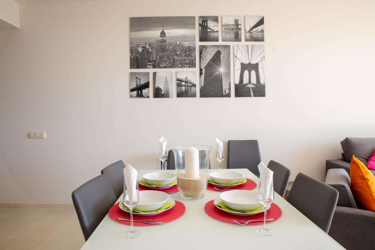 2237-modern With Private Appartement *